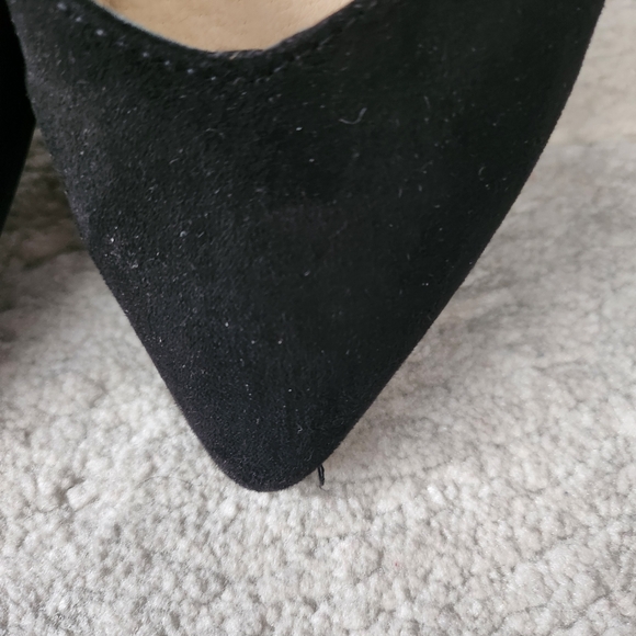 Chinese Laundry Gavin Micro Suede Black Flats - Picture 6 of 15